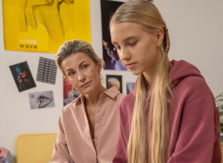 Komunikace mezi matkou a dcerou: vyhněte se posuzování, komentování a přikazování