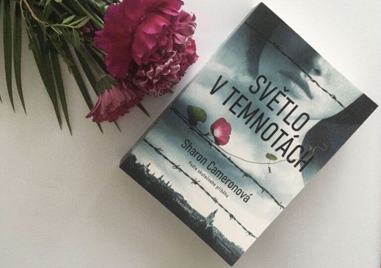 Sharon Cameronová - Světlo v temnotách