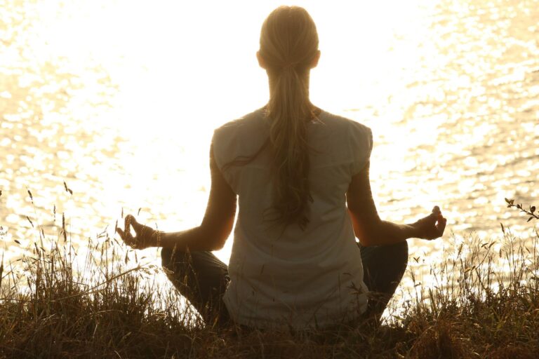 Meditace: prospívá našemu tělu i psychice Meditace: prospívá našemu tělu i psychice