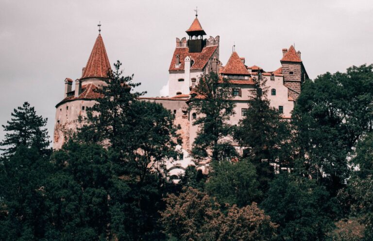Tip na výlet: Drákulův hrad Bran nedaleko Brašova Tip na výlet: Drákulův hrad Bran nedaleko Brašova